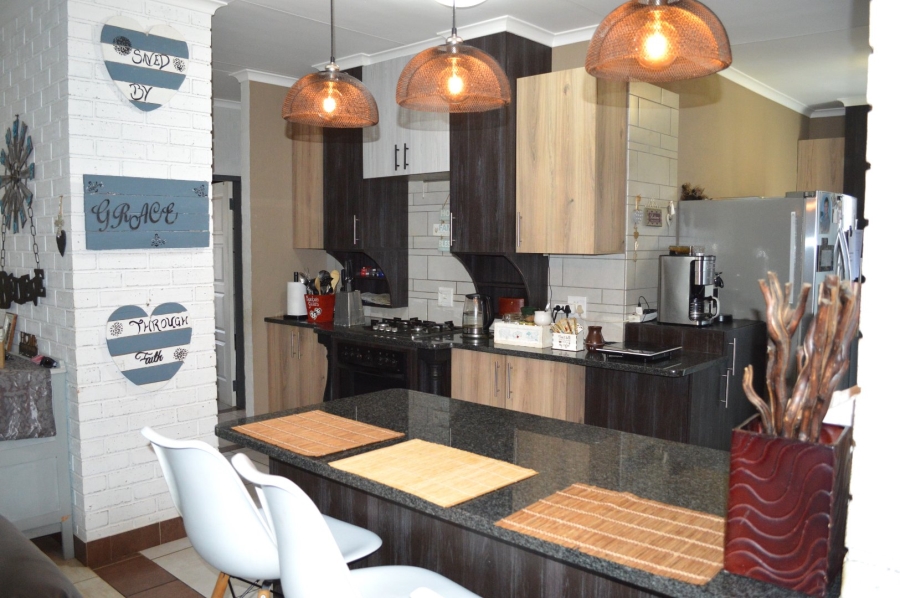 3 Bedroom Property for Sale in Doringkruin North West